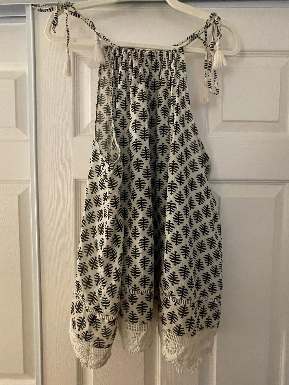 Old Navy Black & Cream Printed Summer Top with Tassel Tie Straps